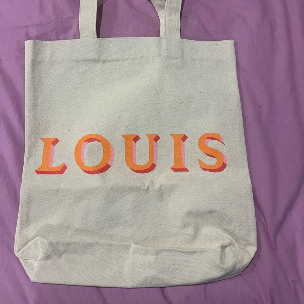Louis Vuitton 200 tote.